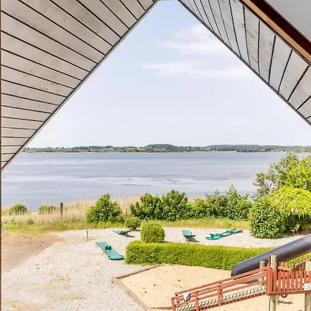 Maris - 280m From The Sea By Interhome
